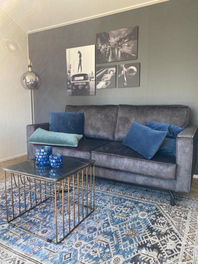 Luxe En Gezellig Chalet Aan Veluwemeer 4 Pers Hulshorst Esterno foto