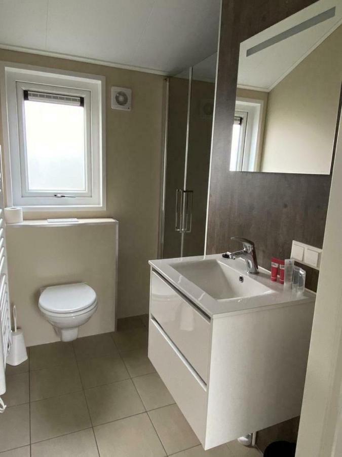 Luxe En Gezellig Chalet Aan Veluwemeer 4 Pers Hulshorst Esterno foto